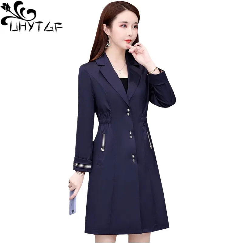 UHYTGF Vysoko kvalitné ženy windbreaker veľké veľkosti coats Hot predaj jar jeseň zákopy srsti ženy kórejský štíhle dámy outerwear1389