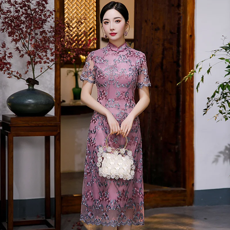 Jeseň Elegantná Výšivka Krátky Rukáv Šifón Cheongsam Sexy Mandarin Golier A-Line Qipao Čínske Ženy Šaty