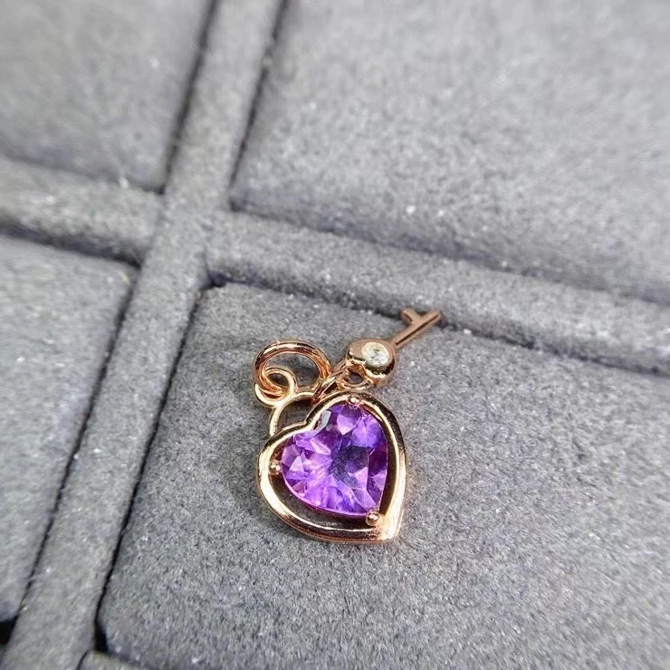 prírodné ametyst gem Prívesok prírodné fialová crystal prívesok náhrdelník S925 striebro Módne romantické srdce kľúč lady darček šperky
